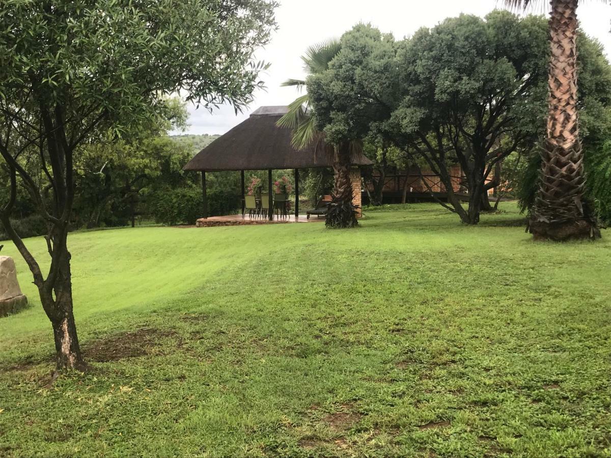 Olive Tree Farm Bed and Breakfast Magaliesburg Buitenkant foto