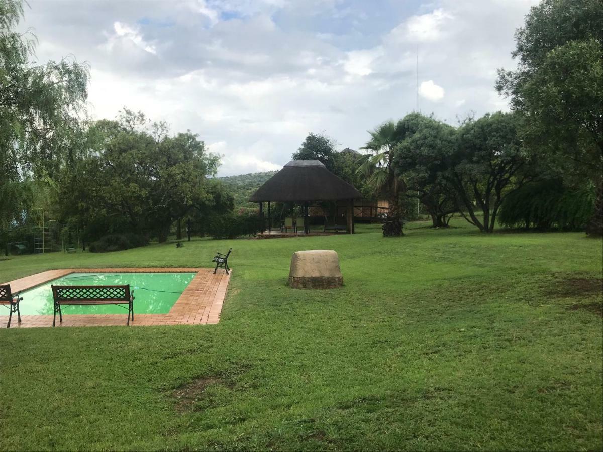 Olive Tree Farm Bed and Breakfast Magaliesburg Buitenkant foto