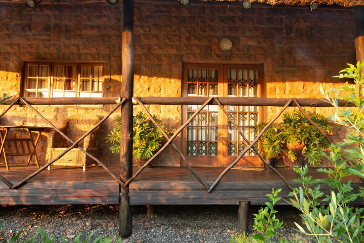 Olive Tree Farm Bed and Breakfast Magaliesburg Buitenkant foto
