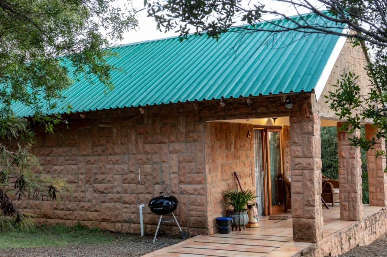 Olive Tree Farm Bed and Breakfast Magaliesburg Buitenkant foto